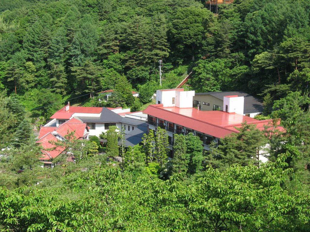 Komoro Hishino Onsen Tokiwakan מראה חיצוני תמונה